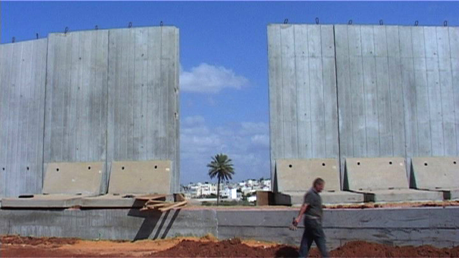Photo Route 181, Fragments of a Journey in Palestine-Israel 1