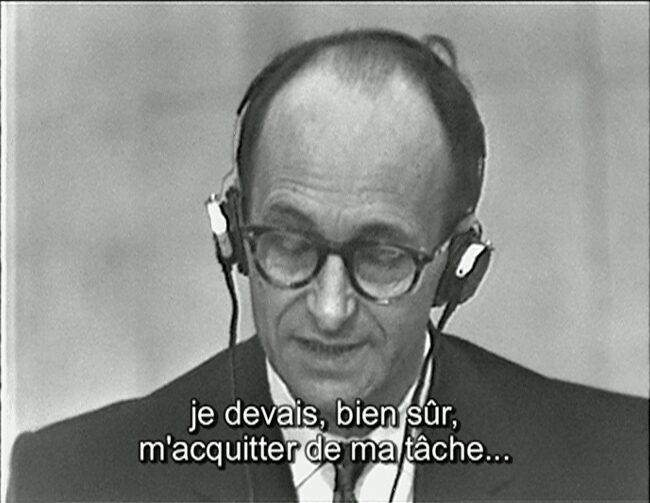Photo Un spécialiste, portrait d'un criminel moderne 8